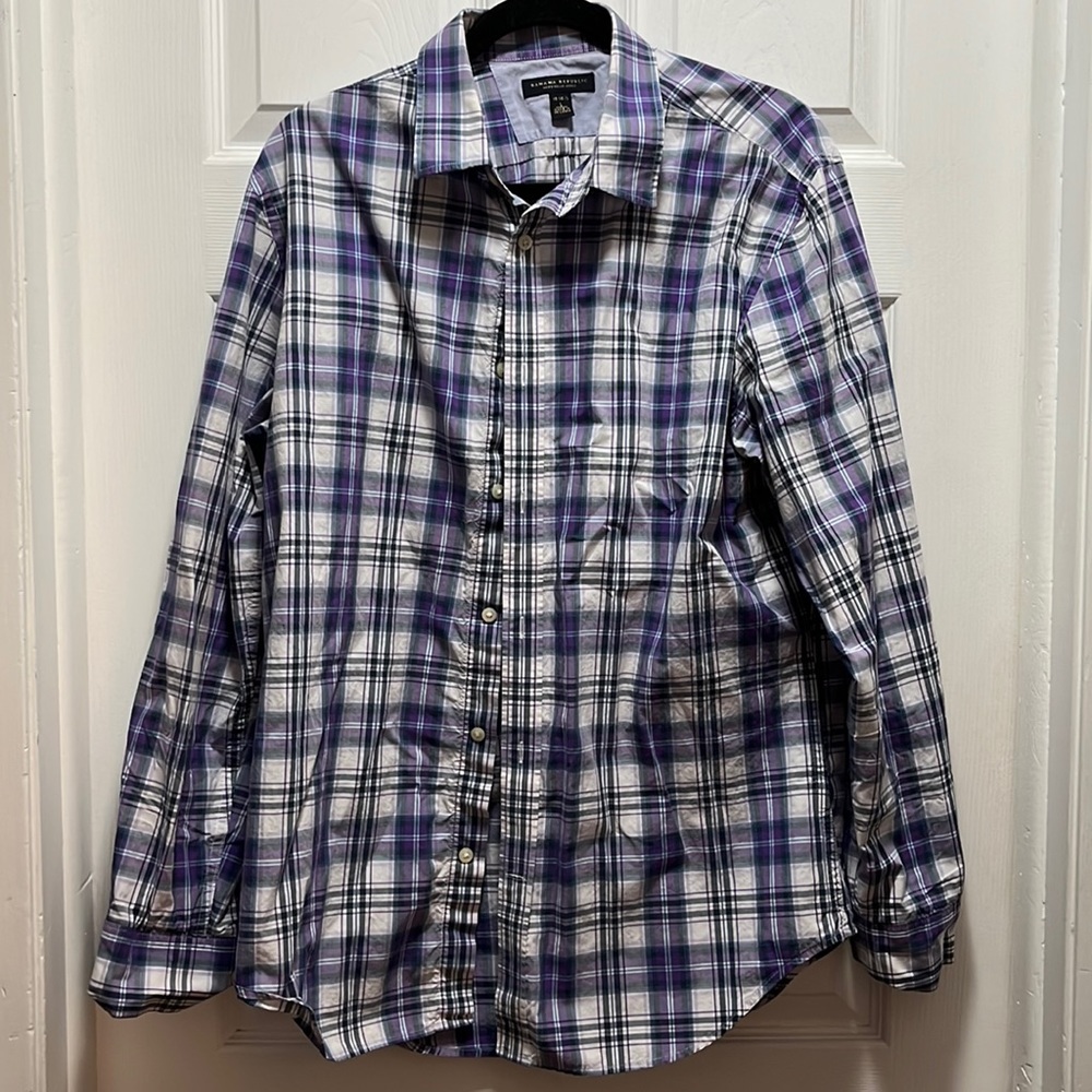 Banana Republic Button Down - Picture 1 of 5